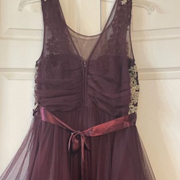 Maroon and Gold Formal Dress with loads of detail - Picture 7 of 16